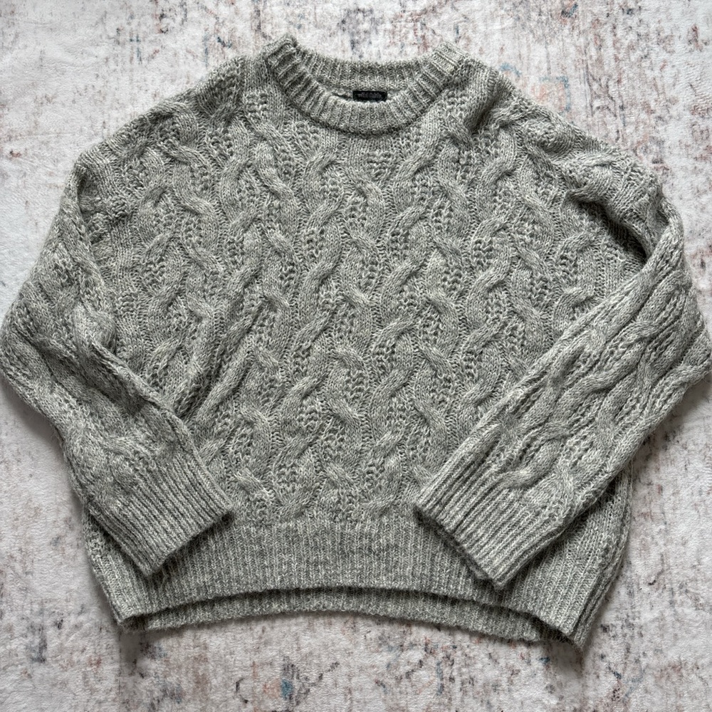 Wild Fable Soft Gray Knit Sweater